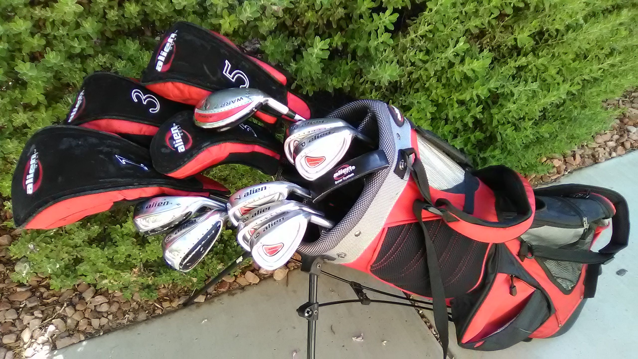ALIEN WARP-7 13pc Mens Complete Golf Club Set with Bag - NICE