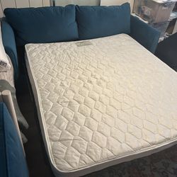 Sleeper Sofa, Queen-sized Bed (2 Free Throw Pillows)