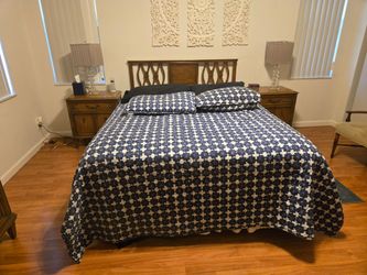 7 piece queen bedroom set