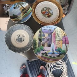 Two  Sister  Court Yard 
