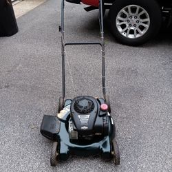 Side Discharge Lawnmower 