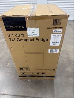 Insignia minifridge