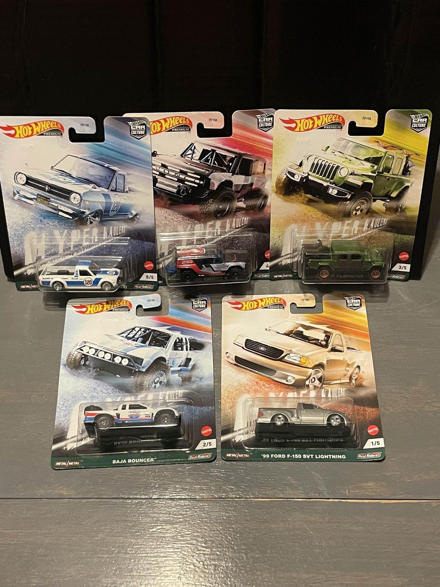 Hot Wheels Premium Car Culture “Hyper Haulers” Set