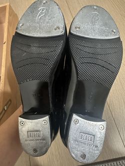 Bloch Tap Shoes 6W Girls