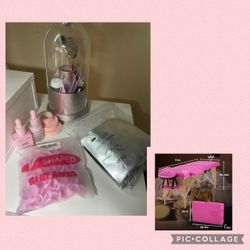 Eyelash supplies and bed