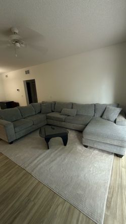 3-Piece Sectional Couch