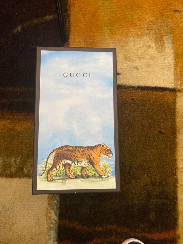 Gucci shoes 100% authentic for Sale in Seattle, WA - OfferUp