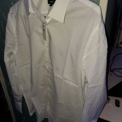 BRAND NEW EXPRESS SHIRT... BOUGHT IT OF AMAZON BUT 2 BIG SIZE FOR ME...CHECK OUT MY PAGE FOR MORE...