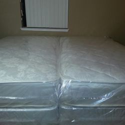 Twin Beds Pillow Top