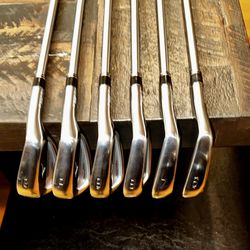 Mizuno Pro 223 Irons - 6 - PW and GW Crazy Long, Excellent Condition 