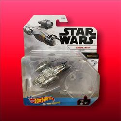 STAR WARS Razor Crest Hot Wheels Starships NEW