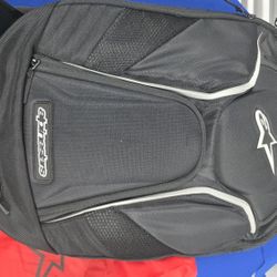 Alpine Stars Tech Aero Backpack For Riders