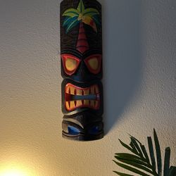 Two Tiki Men Wood Hand Crafted