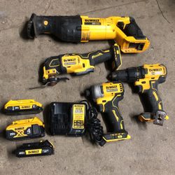 Dewalt 20 V Impact + Drill Combo