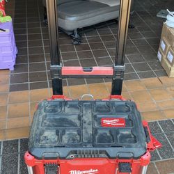 Milwaukee Packout Rolling Tool Box : $100
