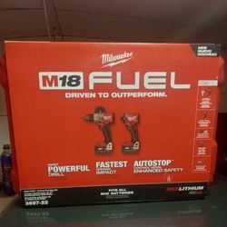 Milwaukee Hammer Drill And Impact Driver Combo Kit / Brand New For $250