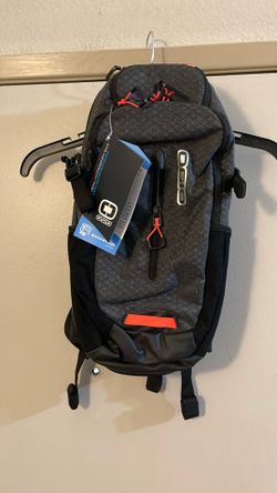 New With Tags Ogio Camera Accessory Bag. No Deliveries 