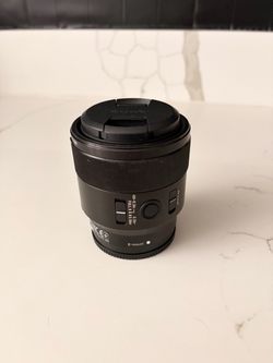 Sony FE 50mm f/2.8 Macro Lens — Full-Frame E-Mount