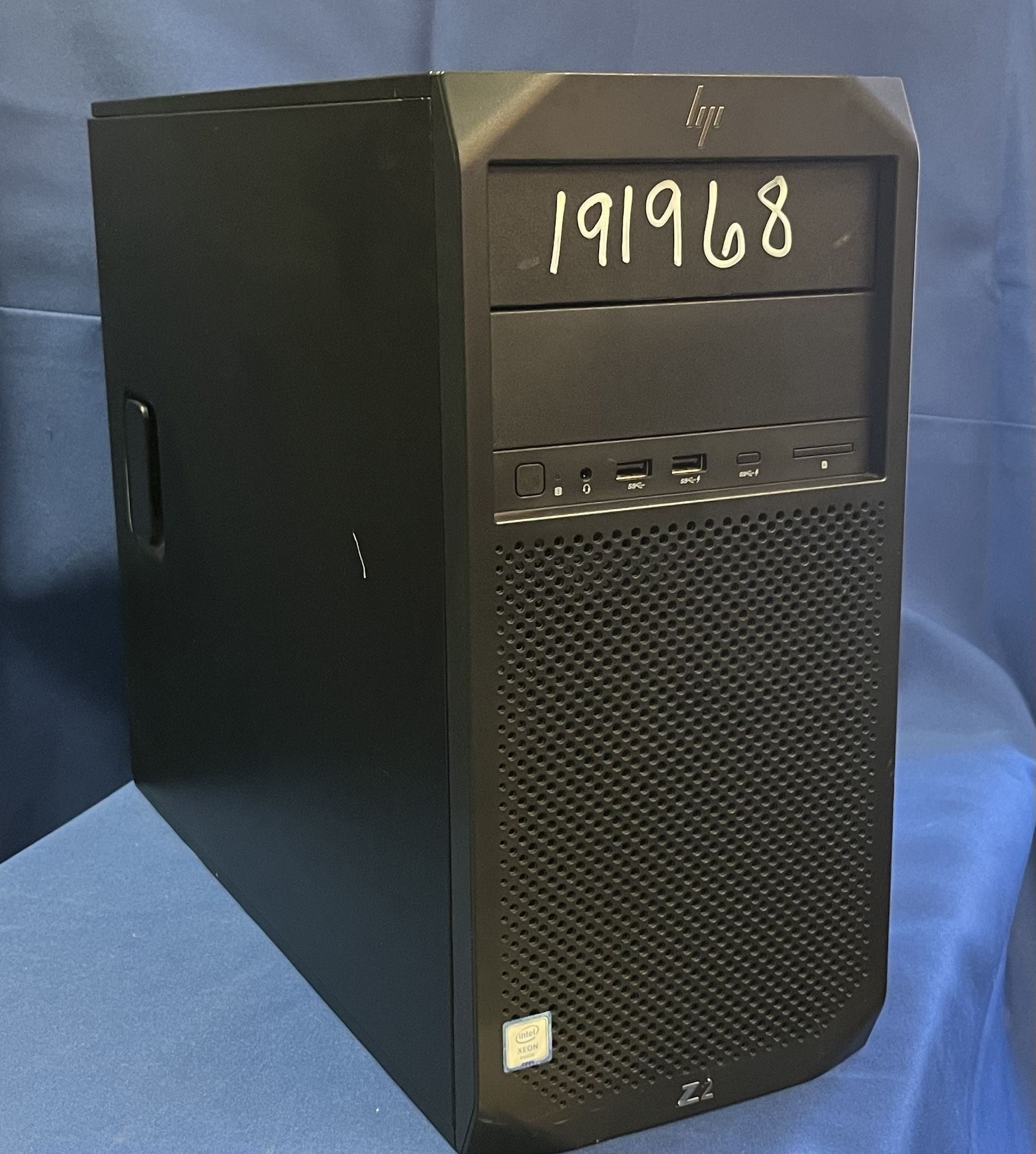 HP Z2 Workstation Xeon E-2276G 3.8 Ghz - 6 Core - 16Gb - Windows 11