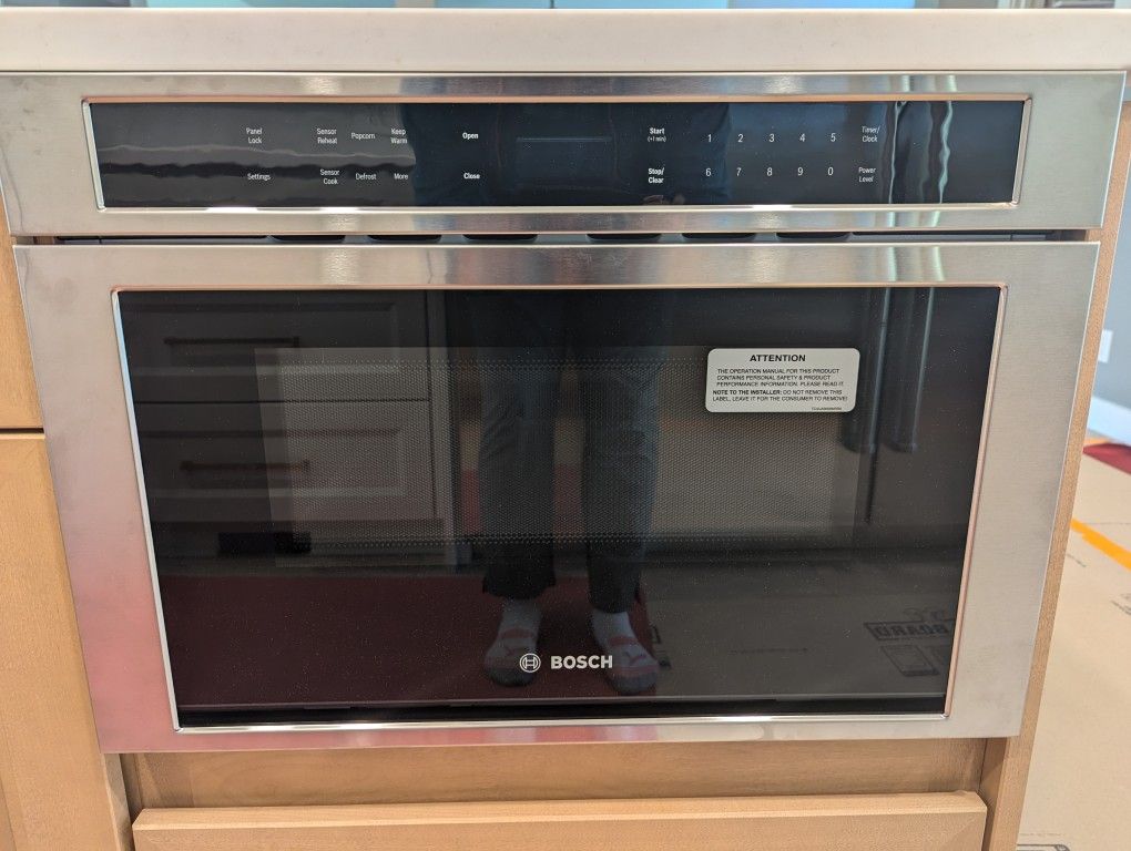 NEW Bosch Microwave Drawer 24"