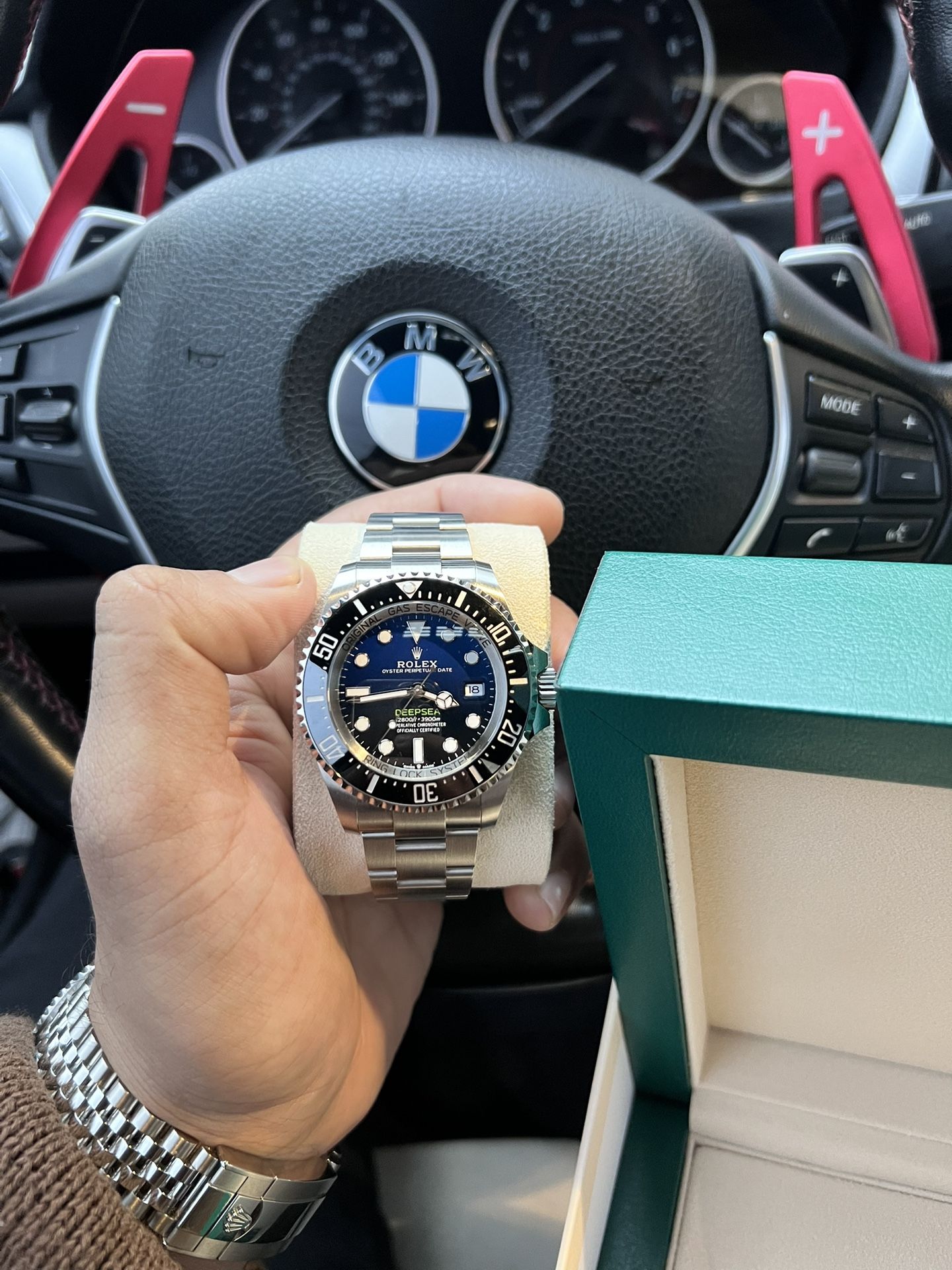 Rolex Sea-Dweller 136660 Silver Oyster Bracelet with Black Bezel New 2025 Tag