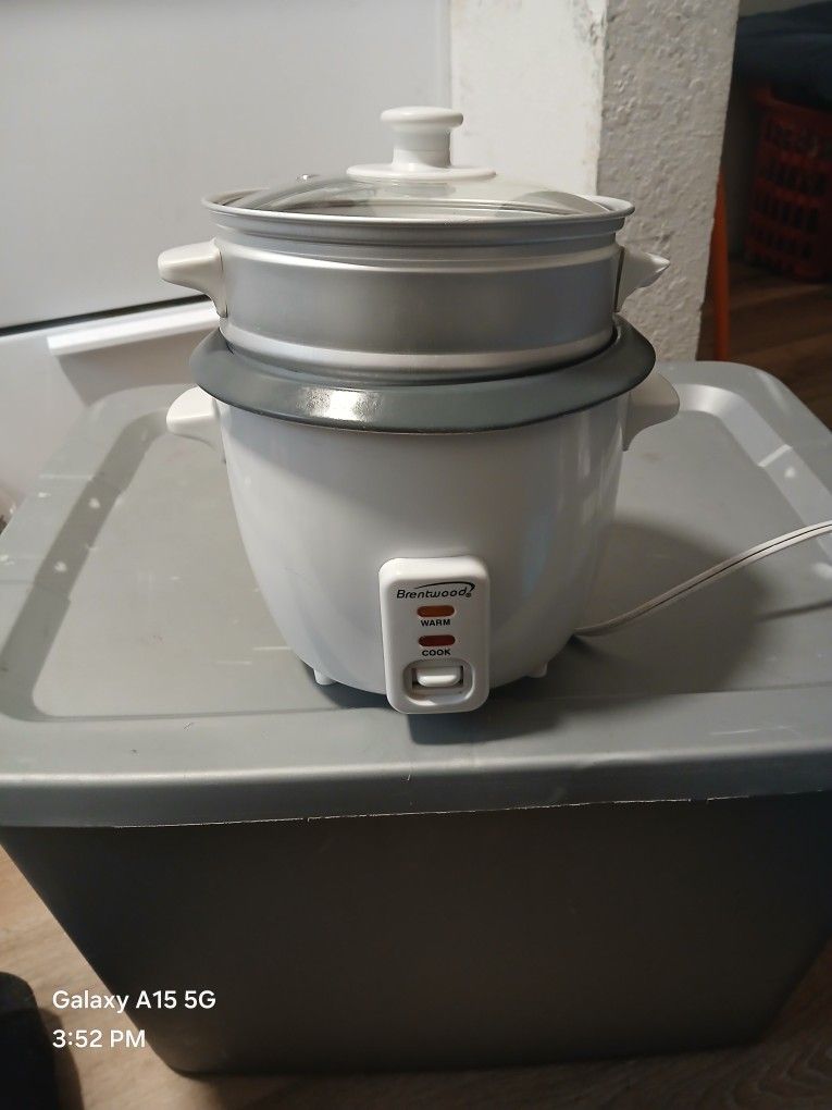 Rice Cooker/Food Steamer for Sale in Los Angeles, CA OfferUp