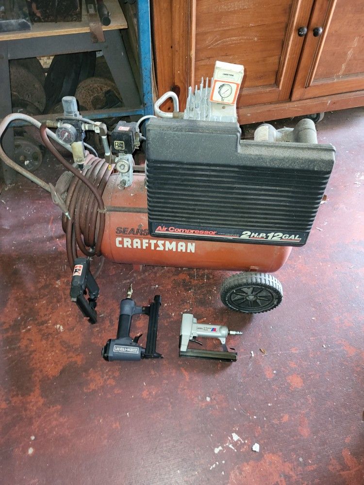 Compressor and Staple Guns & PNEUMATIC UNIVERSAL SANDER