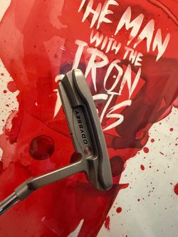 Odyssey White Hot #1 Putter / 34” / super stroke grip / head cover included