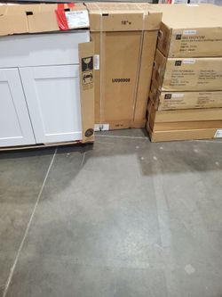 Kitchen cabinets new