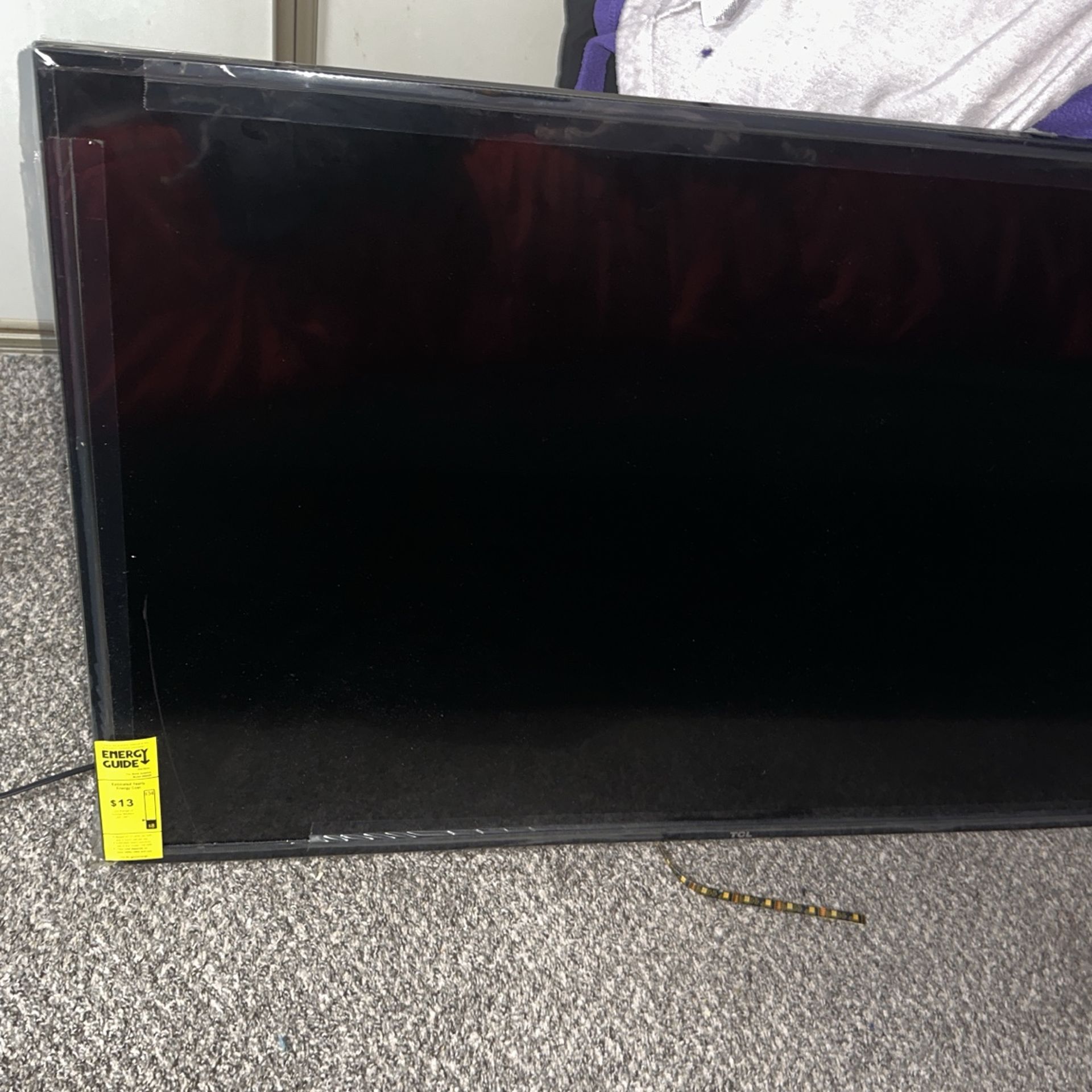 TCL 55 Inch Cracked In Left Corner