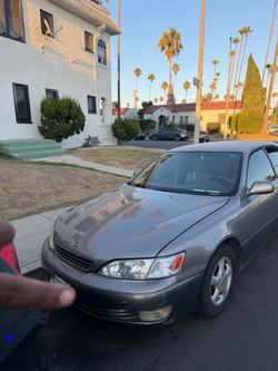 1998 Lexus ES 300