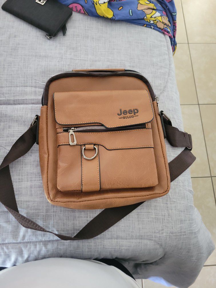 Jeep Leather Messenger Bag 