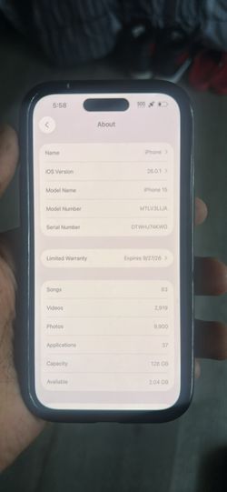 iPhone 15 128GB