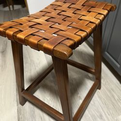 Backless Bar Stool