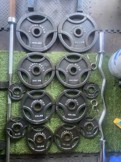 290lbs Fitness Gear squat/bench rack, weight tree, barbell, ez curl bar, adjustable bench (FID)