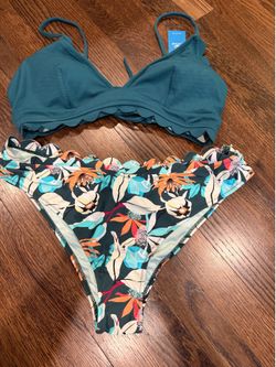 Brand New Women’s Swimsuit XL (multiple swimsuit available)