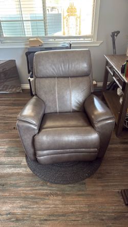 Grey Lazy boy Recliner