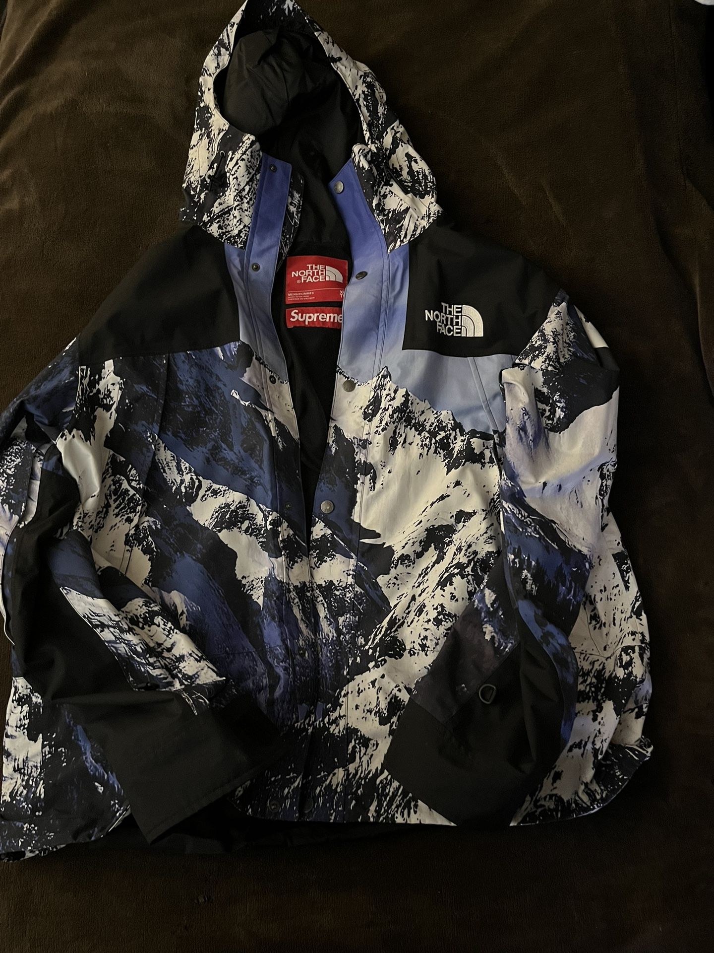 SUPREME JACKET SIZE XL CLEAN