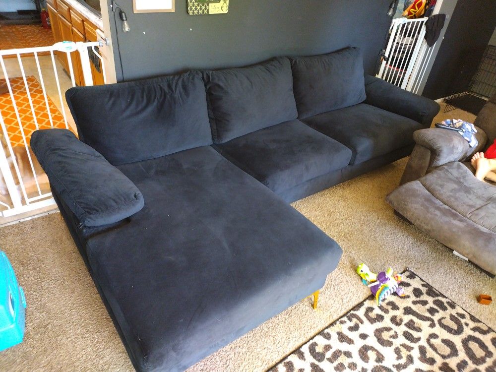 Comfy Black Sectional