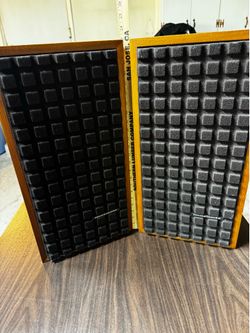 Speakers Marantz