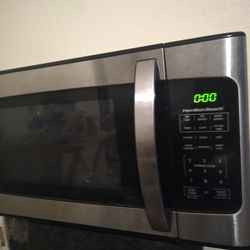 Microwave 1,000 Watts $90.00