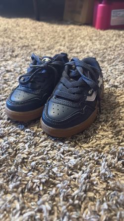 5c Champion Shoes