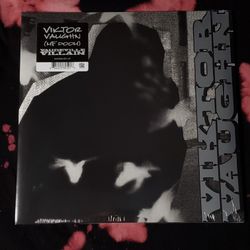 VAUDEVILLE VILLAIN Silver Vinyl (2XLP)