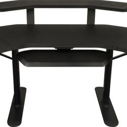 Ultimate Support Nucleus2 Music Studio Desk