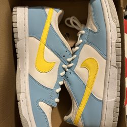 Nike Dunk Low Homer Simpson 