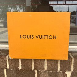 Louis Vuitton Skates Size 12.