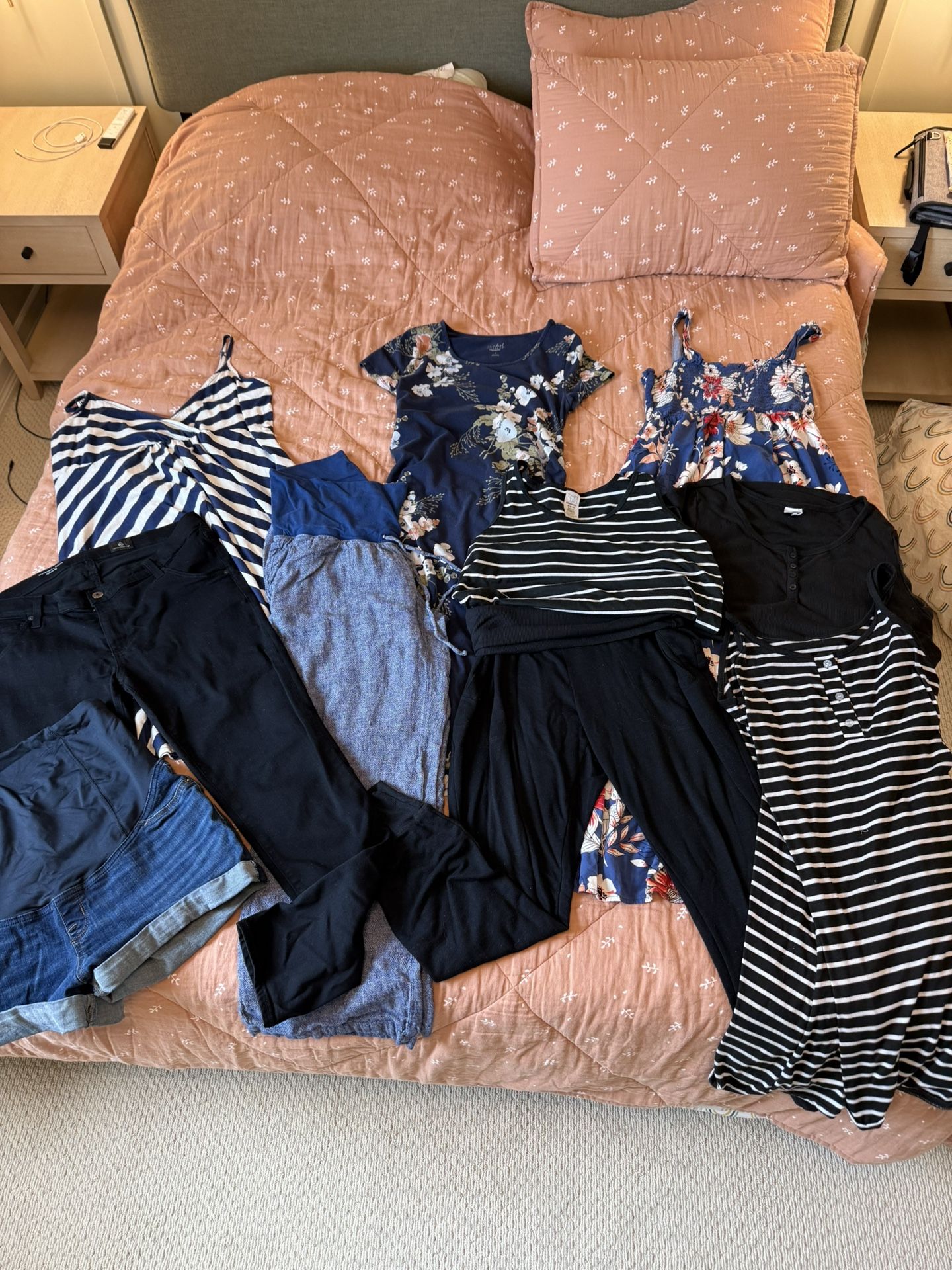Spring/Summer Maternity Clothes - Medium / Size 8
