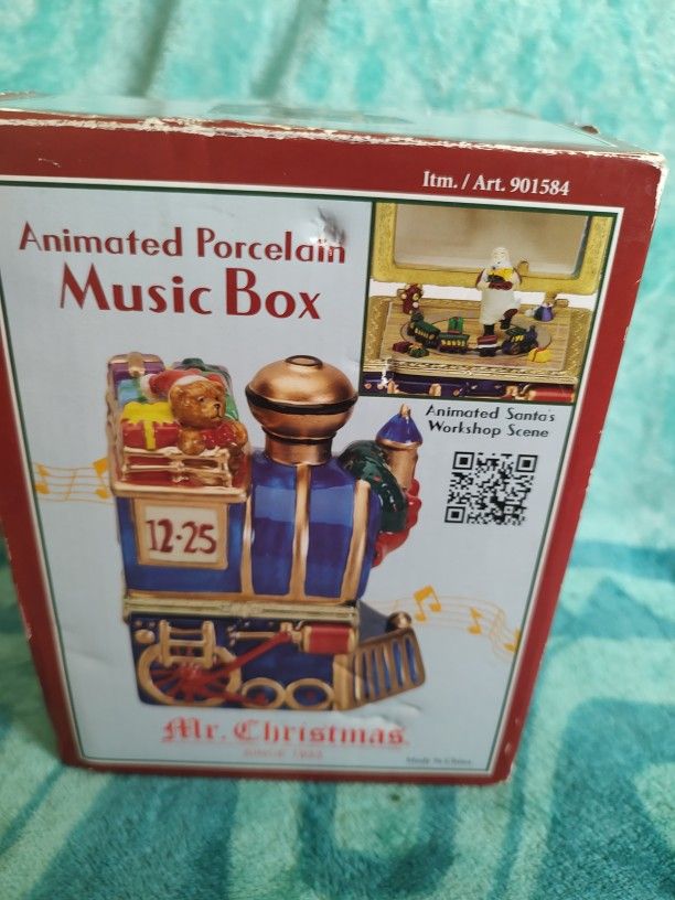 Christmas Music Box
