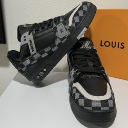 New Louis Vuitton Men’s Shoes.