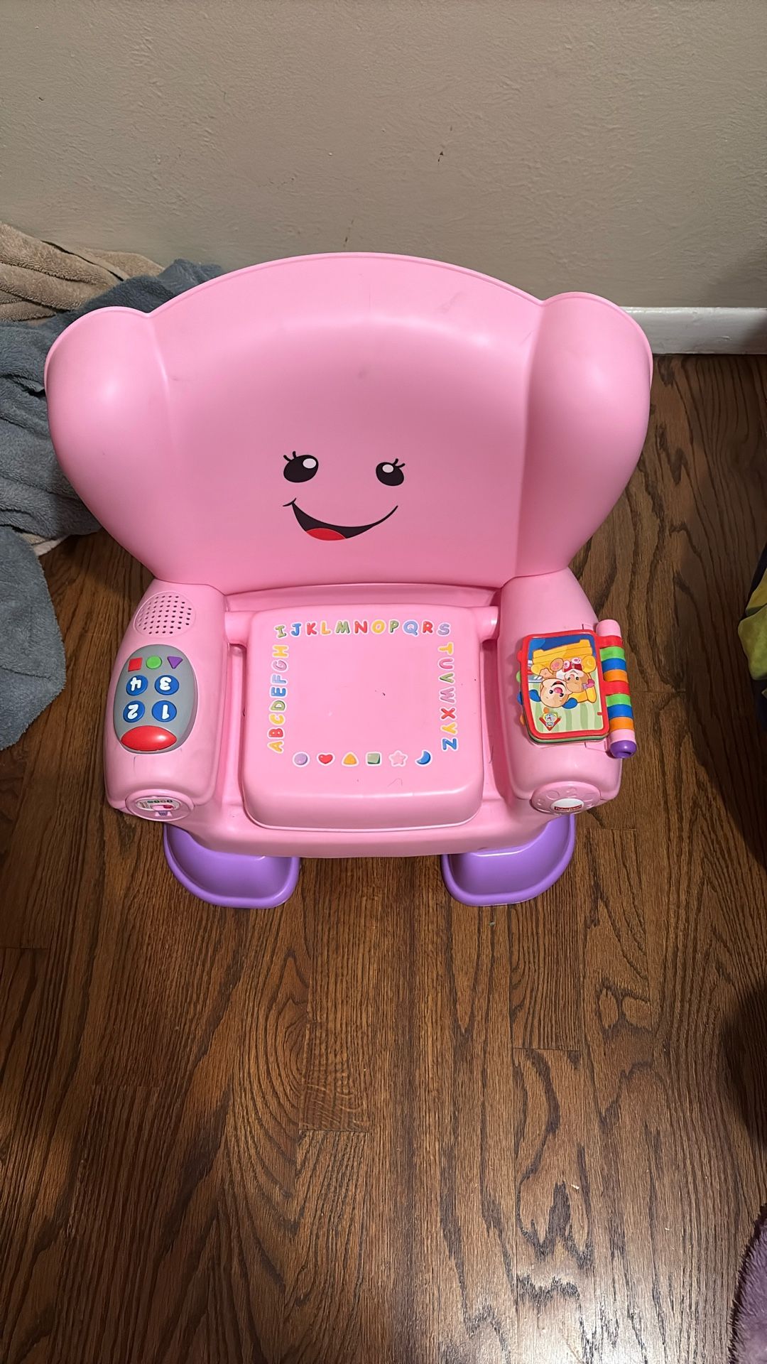 Talk And Learn Chair